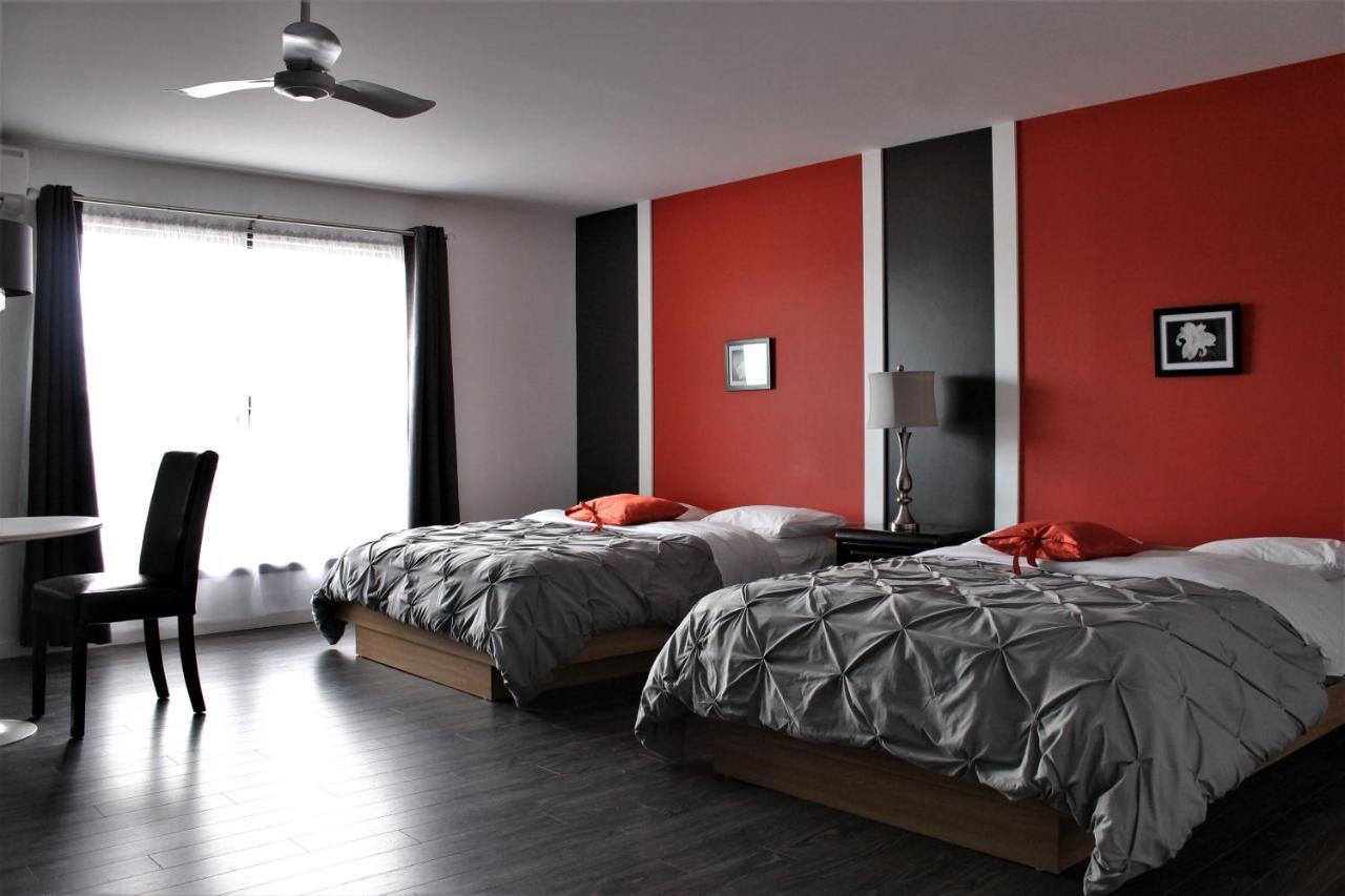 Motel Du Canton Valcourt Kültér fotó