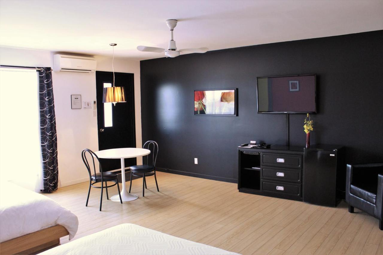 Motel Du Canton Valcourt Kültér fotó
