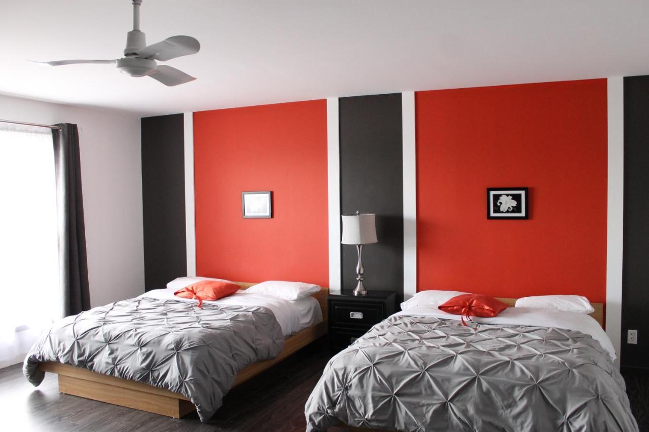 Motel Du Canton Valcourt Kültér fotó