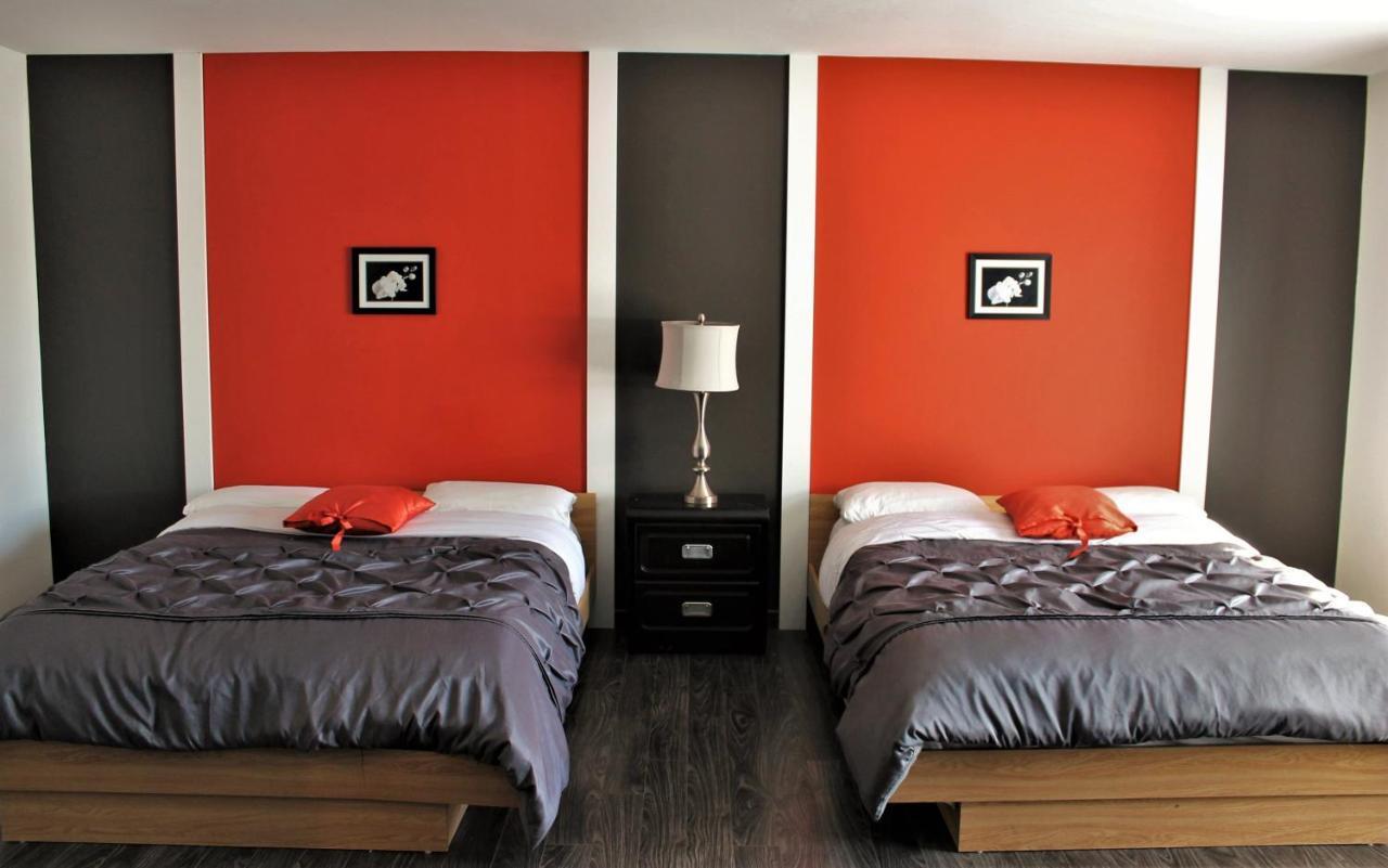 Motel Du Canton Valcourt Kültér fotó